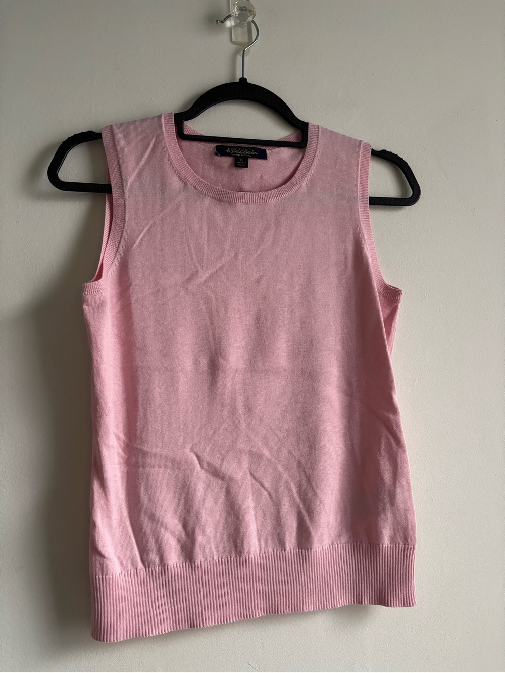 Brooks Brothers Light Pink Sleeveless Knit Tank